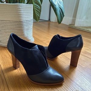 Banana Republic Black Leather Heeled Booties